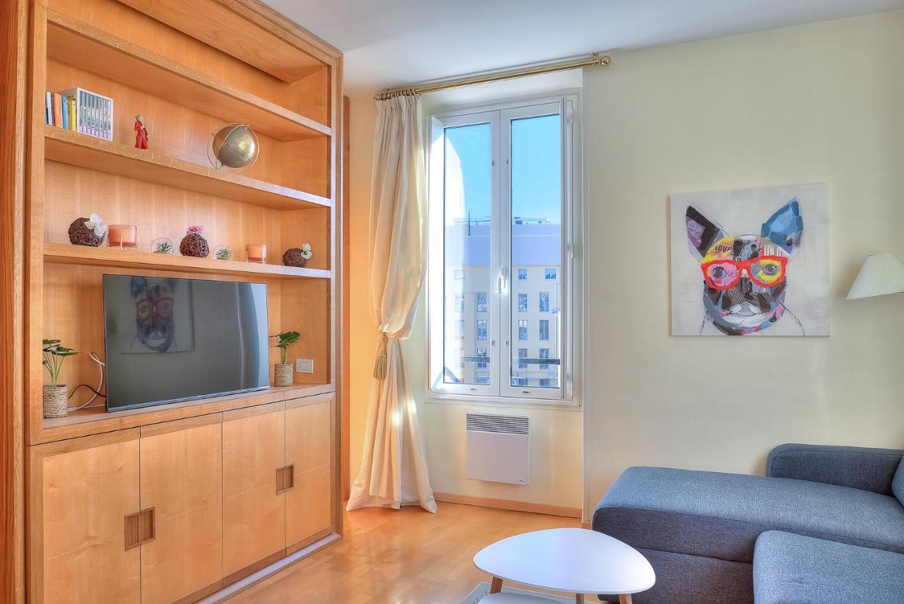Lumineux Appartement- Carre D'or- Proche Mer Frühstückspension Nizza